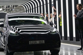 musk’in-serveti-200-milyar-dolarin-altina-geriledi