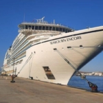 “seabourn-encore”-bu-sezon-icin-bodrum’a-son-kez-yolcu-getirdi