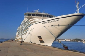 “seabourn-encore”-bu-sezon-icin-bodrum’a-son-kez-yolcu-getirdi