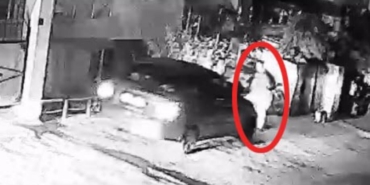 fren-yerine-gaza-bastigi-otomobiliyle-ogluna-carpti