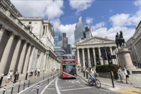 ingiltere-ucuncu-ceyrekte-yuzde-0,2-daraldi