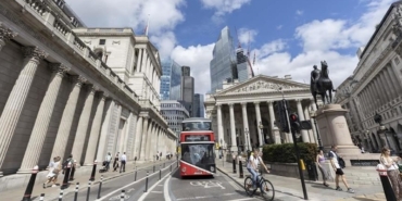 ingiltere-ucuncu-ceyrekte-yuzde-0,2-daraldi