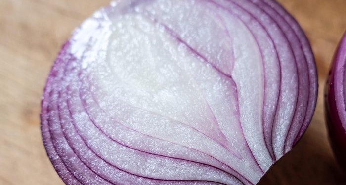 Soğanlar havayı temizler mi? Soğan tedavisi işe yarıyor mu?