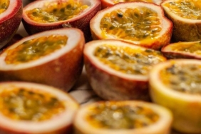 mutluluk-hormonu-salgilar,-dogal-sakinlestirici-ve-agri-kesicidir…-carkifelek-meyvesi-nedir,-faydalari-nelerdir?