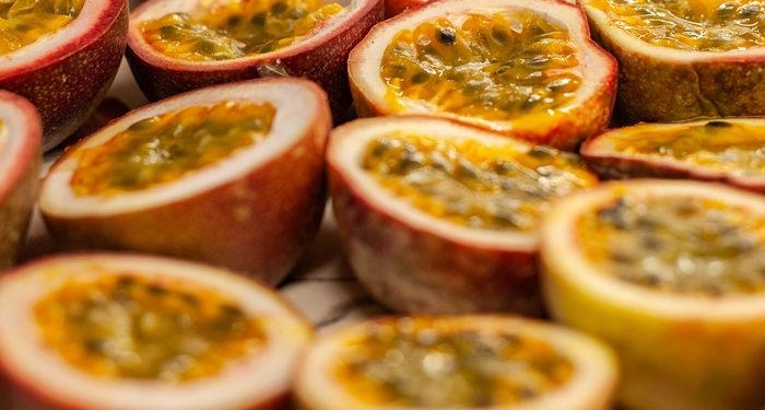 Mutluluk hormonu salgılar, doğal sakinleştirici ve ağrı kesicidir… Çarkıfelek meyvesi nedir, faydaları nelerdir?