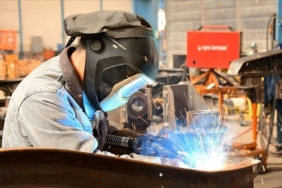 euro-bolgesi’nde-sanayi-uretimi-eylulde-yukseldi