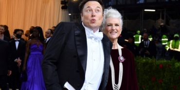 elon-musk-twitter’in-genel-merkezinde-uyuyacagini-acikladi