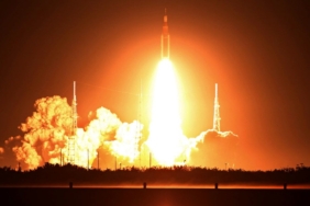 nasa,-artemis-1-roketini-firlatti