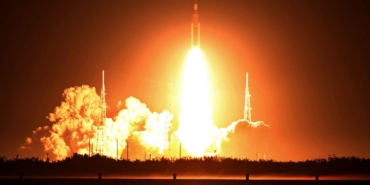 nasa,-artemis-1-roketini-firlatti