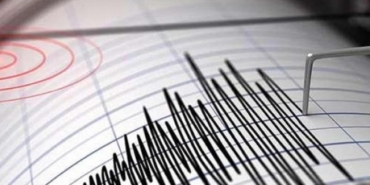 endonezya'da-6.9-buyuklugunde-deprem