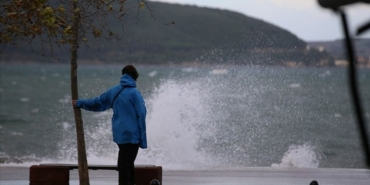 canakkale’de-egitime-firtina-engeli