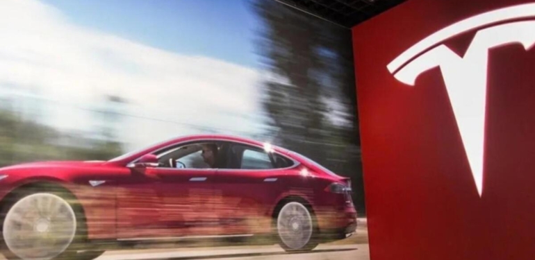 Tesla'da kriz! 67 bin 698 araç geri çağrıldı