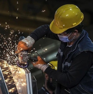 cin’de-sanayi-sirketlerinin-karlari-geriledi