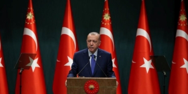 kabine-toplantisi’nda-sona-erdi:-gundemde-sozlesmeliye-kadro-ve-eyt-olacak