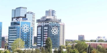 lokman-hekim-universitesi-rektoru-prof-dr.-fatih-gultekin:-“helal-uygunluk-belgesi-veren-ilk-universite-olmanin-gururunu-yasiyoruz”