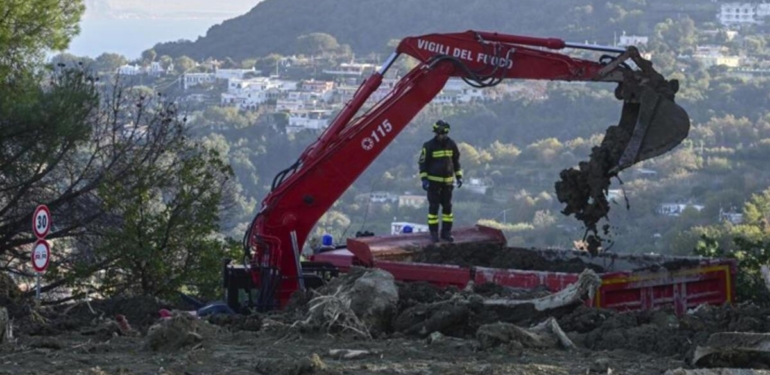 İtalya’nın Ischia Adası’ndaki heyelanda can kaybı 11'e yükseldi