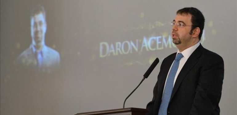 Daron Acemoğlu’nun biyografisi merak konusu oldu: Daron Acemoğlu kimdir, kaç yaşında? İşte hayatı ve çalışmaları