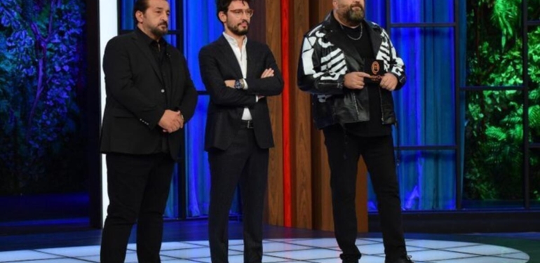 Son dakika: Bu akşam Masterchef'te kim elendi, kim gitti? 4 Aralık 2022 Masterchef elenen isim kim oldu? Gamze mi Tolga mı elendi?