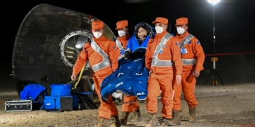 cin’in-uzay-istasyonundaki-taykonot-ekibi-dunya’ya-dondu