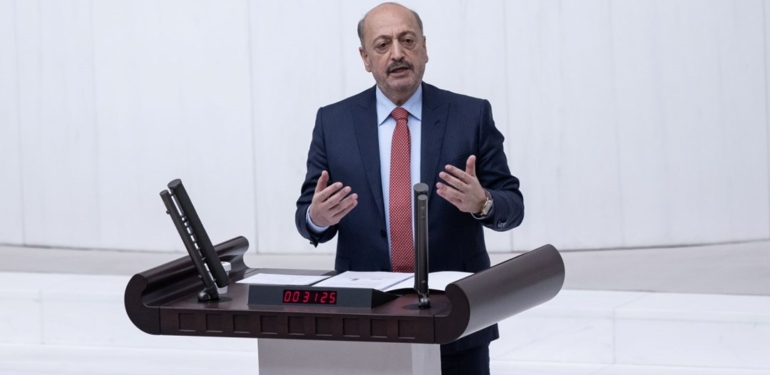 EYT’de yaş sınırı olacak mı? Bakan Bilgin’den açıklama
