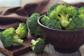 brokoli-nasil-tuketilir,-yogurt-ile-yenir-mi?-brokoli-en-saglikli-nasil-pisirilir,-govdesi-yenir-mi?