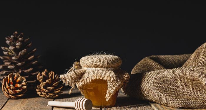Çam kozalağı pekmezi ne kadar tüketilmeli? Kozalak şurubu ne kadar içilmeli, nelere iyi gelir?