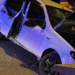 bayrampasa’da-otomobilin-carptigi-direk-yayanin-uzerine-devrildi:-1-olu