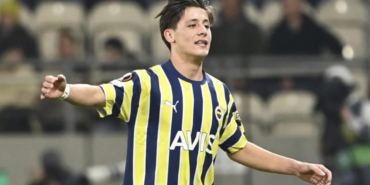 flas-arda-guler-aciklamasi:-anlastik!