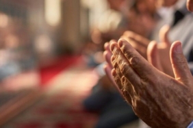 cuma-namazi-nasil-kilinir?-cuma-namazi-kac-rekattir?-adim-adim-cuma-namazi-kilinisi…