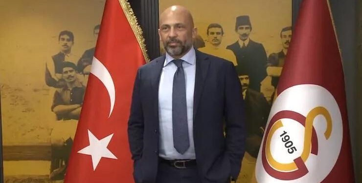 Galatasaray gönderdi, PSG'de işe başladı