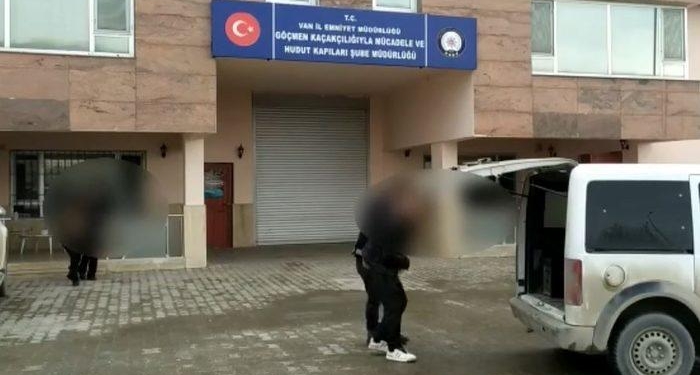 Van’da 3 organizatör tutuklandı