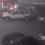 kendi-galerilerinin-onunde-olesiye-darp-edildiler