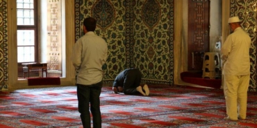 cuma-namazi-saati-diyanet-|-bugun-istanbul-cuma-namazi-saat-kacta,-23-aralik-2022-cuma-vakti-ne-zaman?