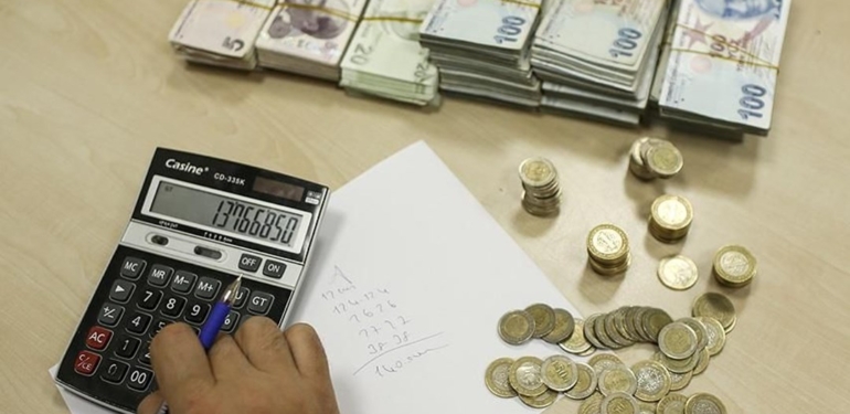 SGK’dan EYT için ek mesai açıklaması: Askerlik ve doğum borçlanması isteyenlere önemli uyarı… Tahsis ve talep dilekçesinde süre azaldı (2023 askerlik ve doğum borçlanması ne kadar?)