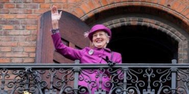 kraliyet-ailesindeki-kirginliklari-anlatti