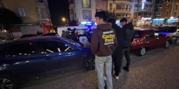 kadin-musteriyi-rahatsiz-eden-sahsa-meydan-dayagi