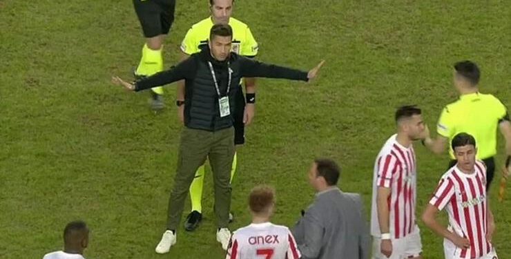 Nuri Şahin'den örnek davranış