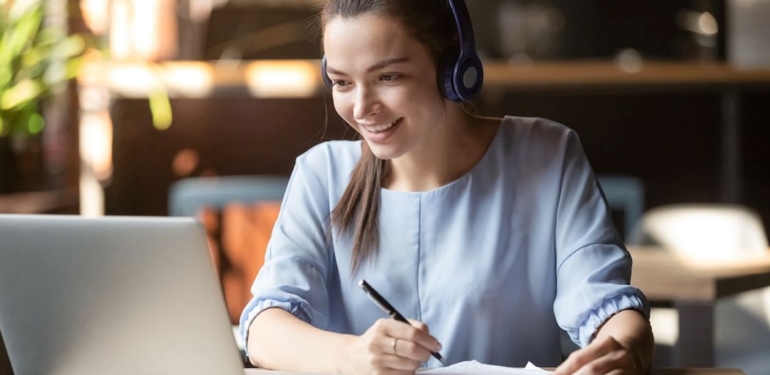 Young Executive Academy, kariyerde fırsat eşitliği sunuyor
