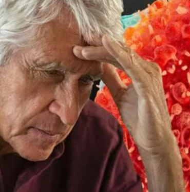 farkinda-olmayabilirsiniz!-ilerlemis-kansere-sahip-herkes-ayni-dayanilmaz-belirtiyi-yasadigini-belirtti