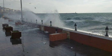marmara’da-siddetli-firtina