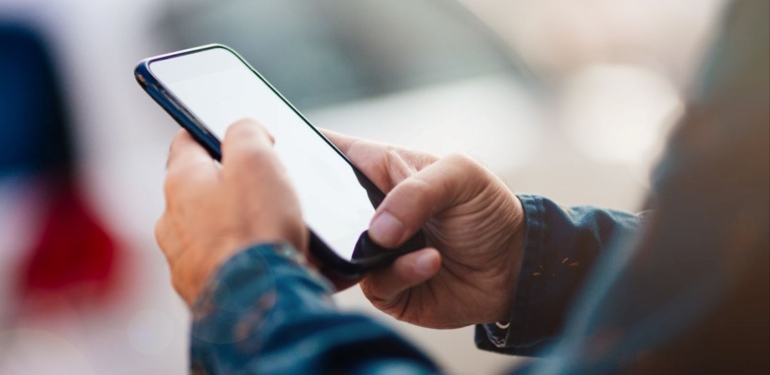 Resmi Gazete’de yayımlandı: 12 bin TL üstü telefonlara taksit düzenlemesi