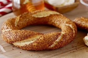 evde-simit-yapimi:-evde-simit-nasil-yapilir?-yapimi-kolay-en-guzel-evde-simit-tarifi-malzemeleri