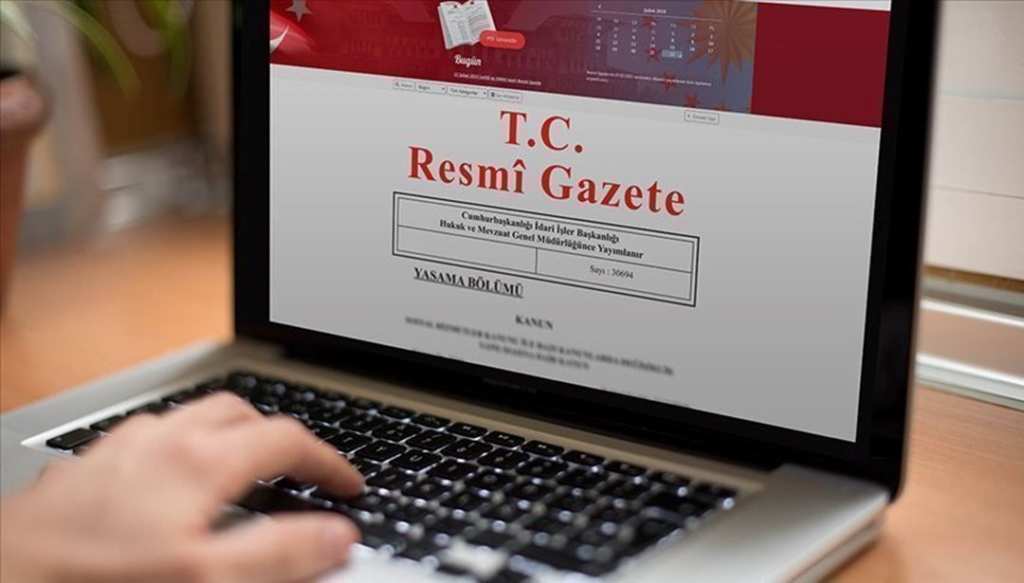 sozlesmeliye-kadro-teklifi-meclis’te:-sozlesmeliye-kadro-meclis’ten-gecti-mi,-yasa-ne-zaman-cikacak-ve-sartlar-neler?