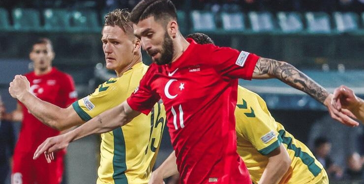 Doğukan Sinik Antalyaspor'a kiralık olarak döndü