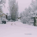 kas’ta-yuksek-kesimlerdeki-yollarda-karla-mucadele-calismasi-basladi