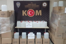 izmir’de-1100-litre-etil-alkol-ele-gecirildi
