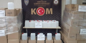 izmir’de-1100-litre-etil-alkol-ele-gecirildi