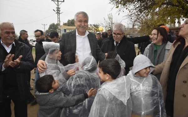 Zeydan Karalar, Karataş’ta halkla buluştu