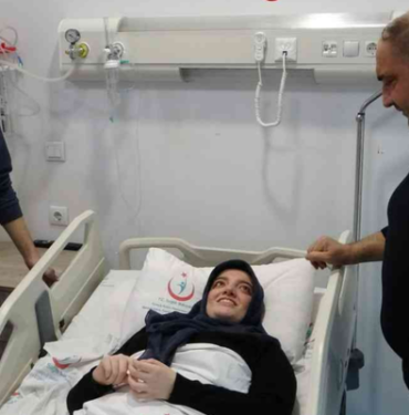 piknik-keyfi-kabusa-dondu!-yedigi-tavuk-yuzunden-8-ay-boyunca-yuruyemedi