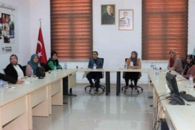 toroslar’da-cocuklar-atolyede,-aileler-egitimde